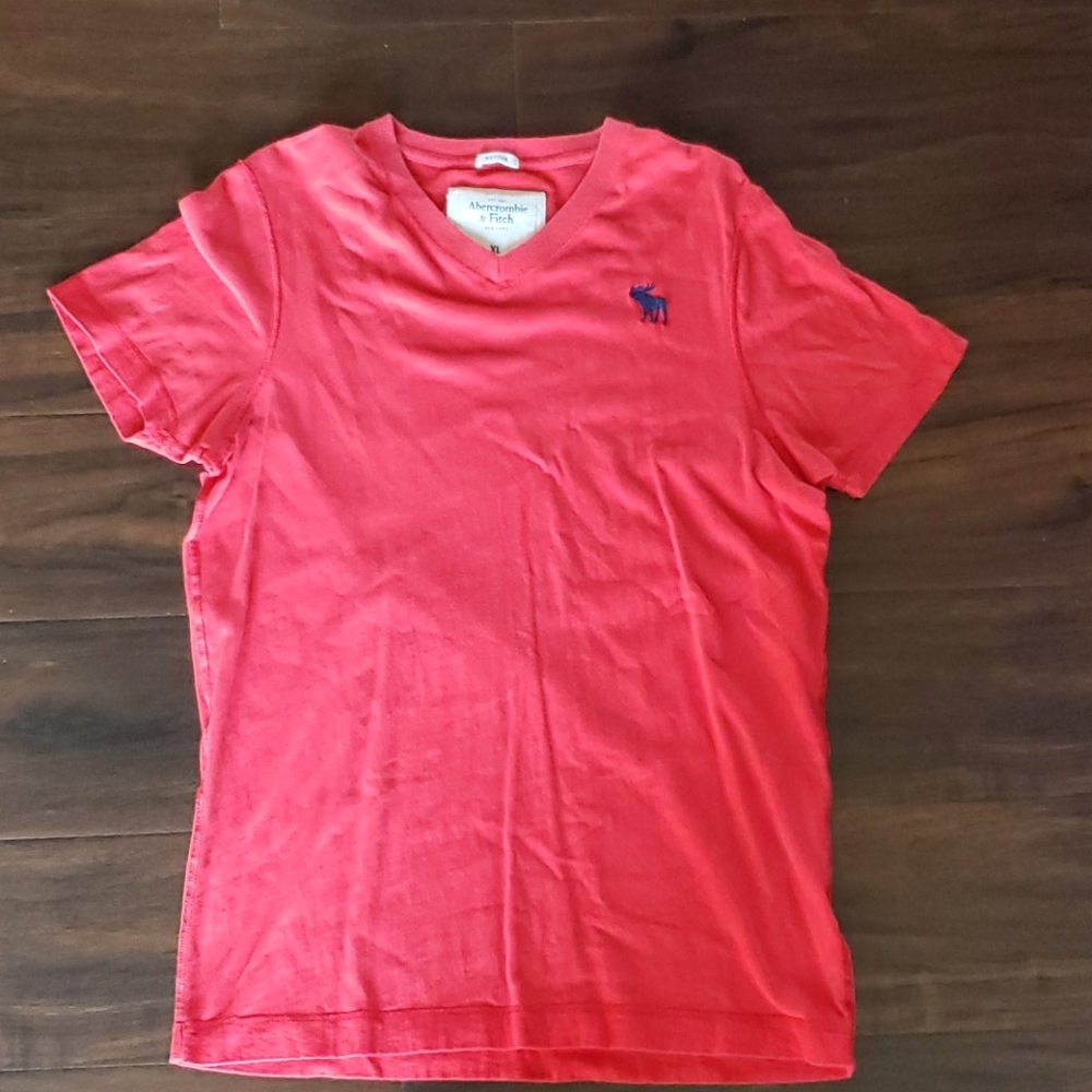 Abercrombie and Fitch v neck t shirt